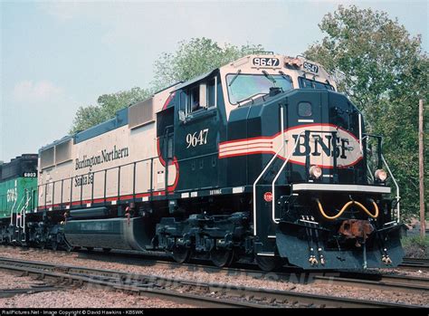 RailPictures.Net Photo: BNSF 9647 Burlington Northern Santa Fe EMD