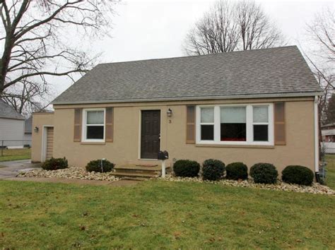 It is a 4 bedroom, 2 bathroom property. Battle Creek Real Estate - Battle Creek MI Homes For Sale ...