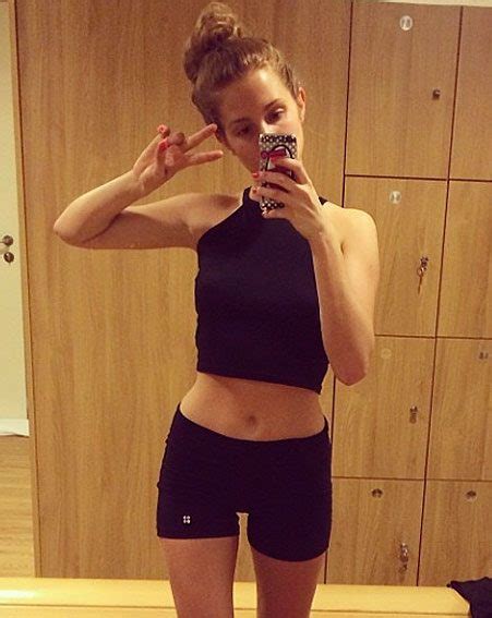 Top 10 Celebrity Workout Selfies Lucy Mecklenburgh And Lauren Pope
