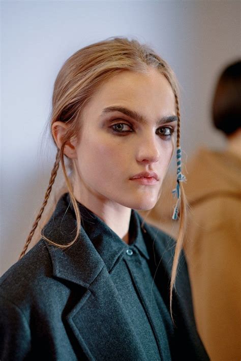 The 8 Top Hair And Beauty Trends Spotted At Fashion Week Fallwinter