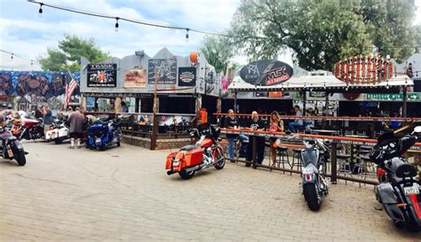 Biker Bars In Arizona — Double D Ranch Biker Bar Double D Ranch Beer