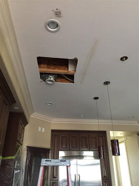 Popcorn ceilings have many names, from textured and stucco ceiling, to cottage cheese ceiling. (Popcorn Ceiling Removal Calgary, AB): #1(Repair ...