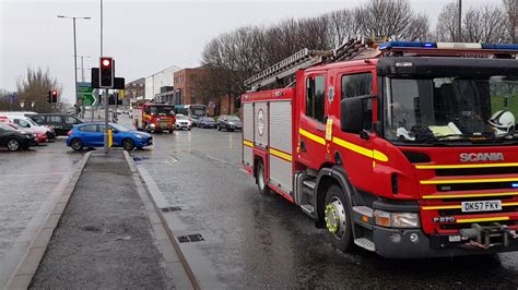 Merseyside Fire And Rescue Service City Centre 2x Rp Youtube