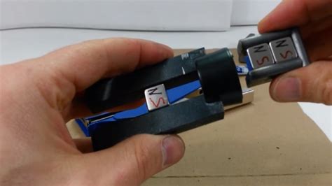 Until google updates all this, your best bet may be to simply order a cardboard kit. How to Build an ON/OFF Switch for a Permanent Magnet
