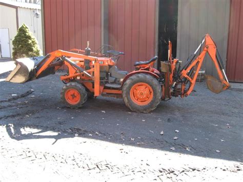 Kubota B7100 Hst With Loader 4x4 4500 Lawn Care Forum
