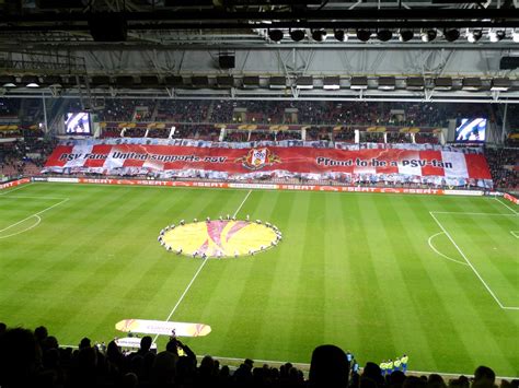 The philips sport vereniging, abbreviated as psv and internationally known as psv eindhoven (pronounced ˌpeːjɛsˈfeː ˈɛintɦoːvə(n)), is a sports club from eindhoven, netherlands. psv | stadium at PSV eindhoven before the PSV vs RangersFC g… | Flickr