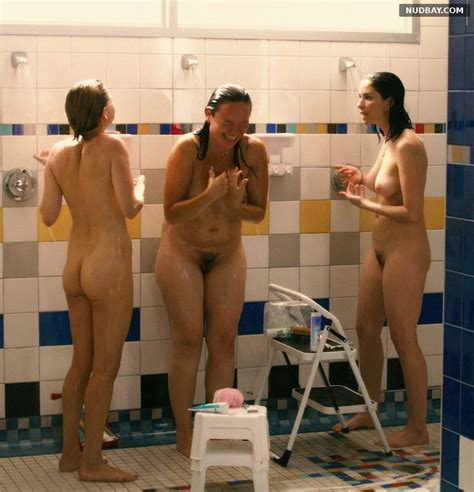 Michelle Williams Sarah Silverman Nude In Take This Waltz