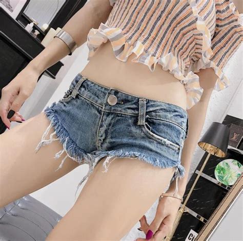 Mini Sexy Club Low Waist Booty Shorts Jeans Harajuku Ripped Washed Denim Shorts Women Burrs