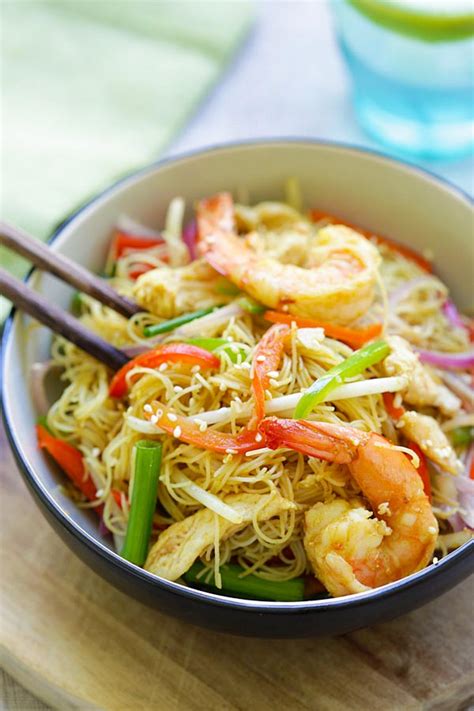 Singapore Noodles Easy Delicious Recipes