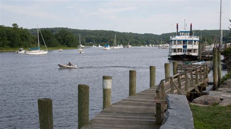 Deep River New England Boating