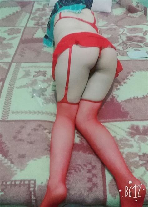 Turkish Milfs Mom Turbaned Mama Milf Red Stockings Photos Xxx Porn