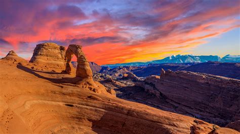 A Guide To Canyonlands National Park And Arches National Park