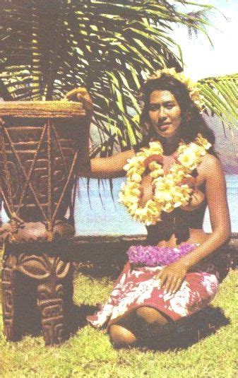 Vintage Postcards Of Tahiti Her Islands Hawaiian Woman Hawaiian