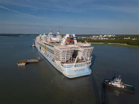 Take A Look At The World’s Largest Cruise Ship