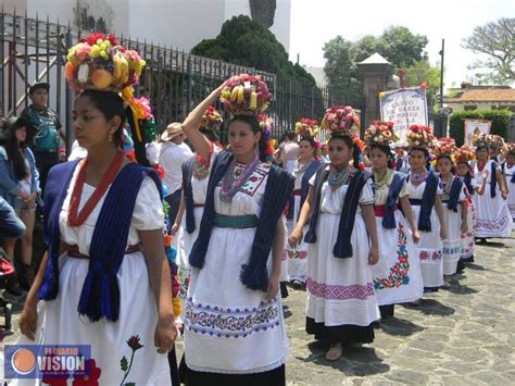 Todo Listo Para El Desfile De Las Aguadoras En Uruapan Diario Visión