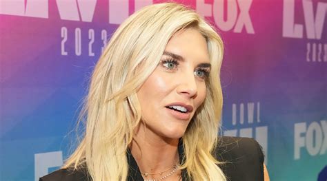 fox sports charissa thompson says she used to make up sideline reports sports illustrated