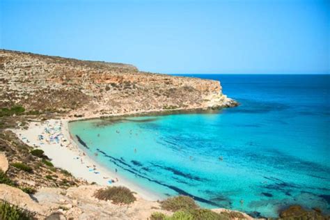 Lampedusa Dove Dormire Come Arrivare E Spiagge