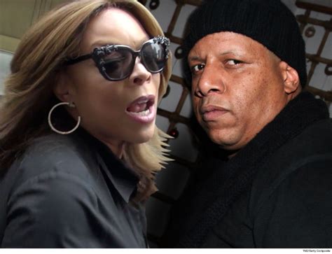 Wendy Williams Has Completely Cut Off Estranged Husband Kevin Hunter