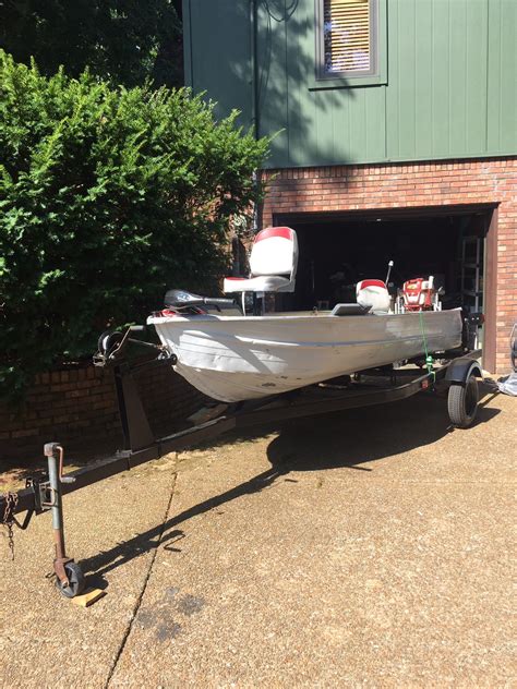 14 Ft Aluminum V Hull Jon Boat For Sale In Brentwood Tn Offerup