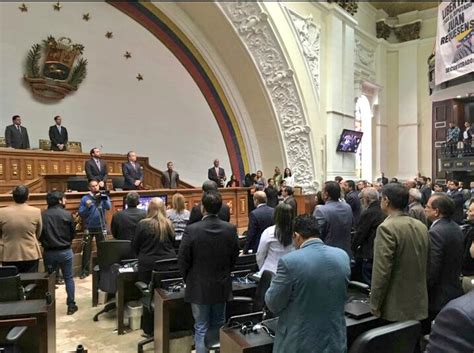 asamblea de venezuela declara usurpador de la presidencia a nicolás maduro proceso