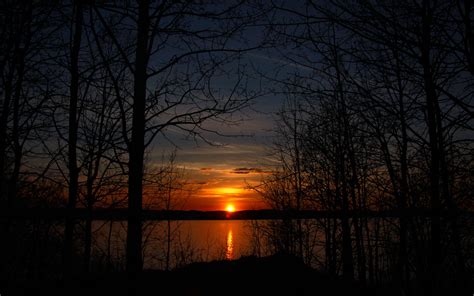 Download Wallpaper 3840x2400 Trees Silhouettes Lake Sun Sunset