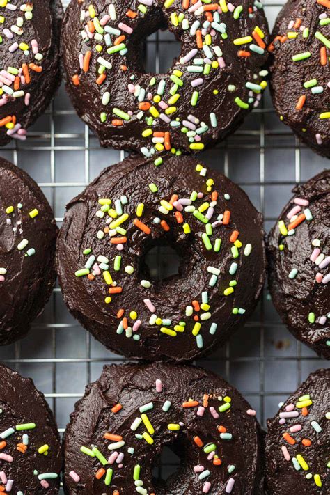 Baked Chocolate Donuts Recipe Bakes In Just 8 Mins