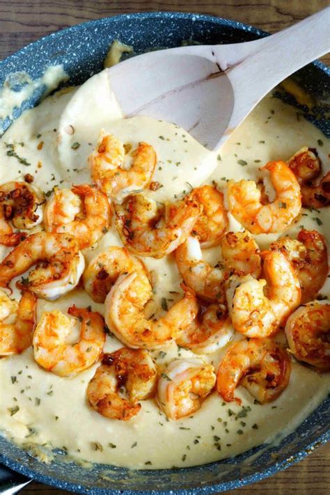 This is a delicious diabetic shrimp scampi recipe. 30 Minute Cheesy Garlic Shrimp Alfredo - dessert recipes ...