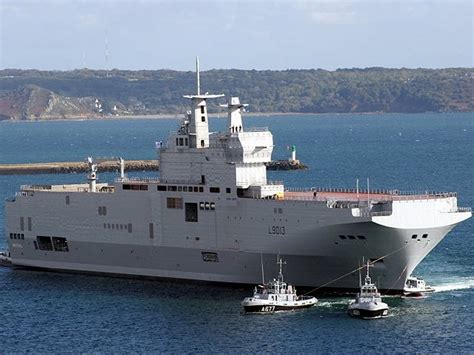 Helicopter carrier Mistral-type ~ Aircraft carriers