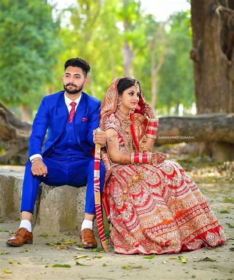 Pin By Inspire Quote On Wedding Photography Pose Indian Wedding Couple Photography Indian