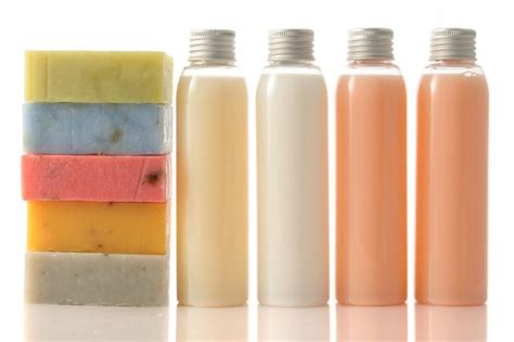 Bar soaps are lighter and last longer = a much lower overall carbon footprint. Which is cheaper: Liquid or bar soap? - Chatelaine