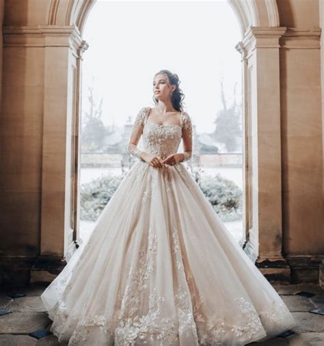 Okay This Might Just Be The Most Gorgeous Disney Wedding Dress Weve