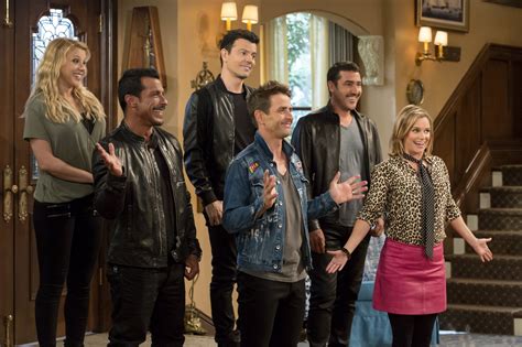 Jodie Sweetin And Andrea Barber Interview About Fuller House Popsugar