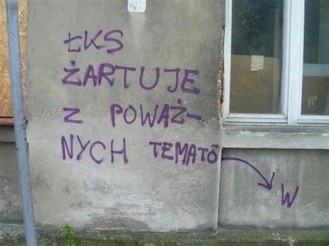 Taken off the wall and to the computer screen, these graffiti fonts represent true street art. W Łodzi trwa zabawna wojna kibiców na murach. "ŁKS nie ...