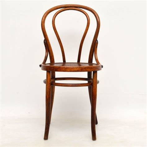 Товар 4 vintage bentwood cafe chair thonet style bistro chair walnut finish padded seat 3 bulgaria. Antique Vintage Bentwood Thonet Cafe Chair | Retrospective ...