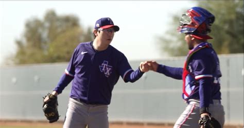 Baseball's early mvp, cy young and rookie of the year favorites. 양현종 첫 라이브 투구…MLB 시범경기 출격 준비 완료 | 연합뉴스