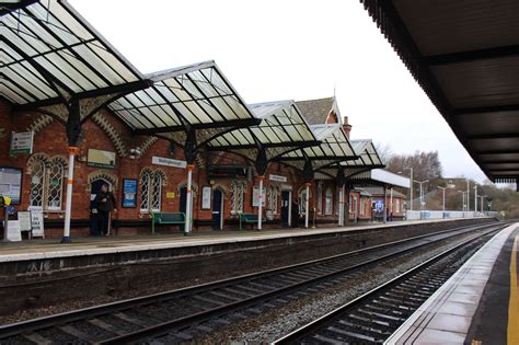 Wellingborough Uk Railway Station Railway Station Railway Station