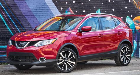 The 2018 nissan rogue is one of the more desirable mainstream compact suvs with a roomy interior, comfortable front seats, useful storage features, solid safety offerings, and excellent crash test results. 2018.5MY Nissan Rogue Sport Getting Mid-Year Updates, More ...