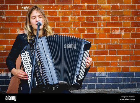 Female Accordion Player Hi Res Stock Photography And Images Alamy