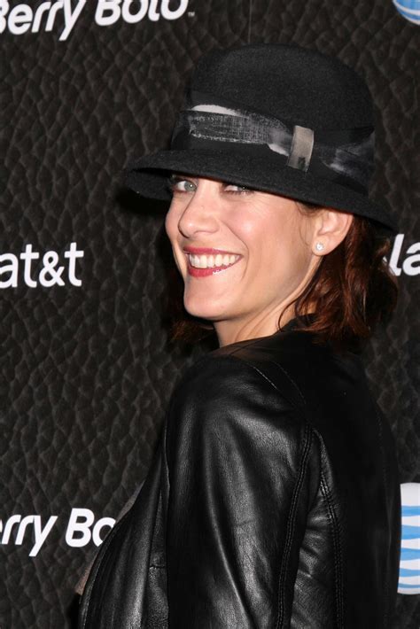 Kate Walsh Arriving At The Blackberry Bold Event In Beverly Hills Ca On October 30 2008 ©2008