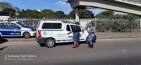 Sa Police Service 🇿🇦 On Twitter Sapskzn Durban Central Female Police Officers Are Currently