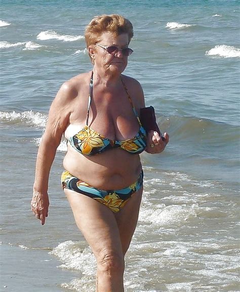 Bikini Grannies Pics EROTIC PHOTOS AND NAKED