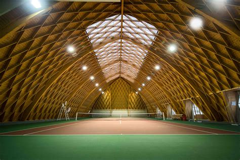 Playing Like A Pro The Worlds Coolest Tennis Courts Amuse