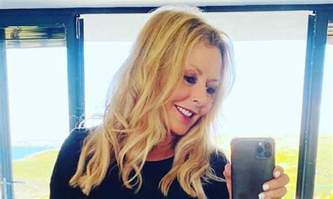 Carol Vorderman Shows Off Tiny Waist In Chic Leather Ensemble Hello