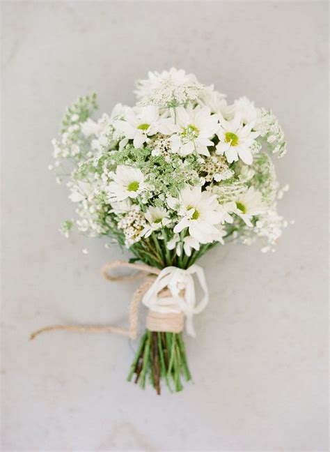 Daisies White Bridal Bouquets In 2019 Wedding Bouquets Wedding