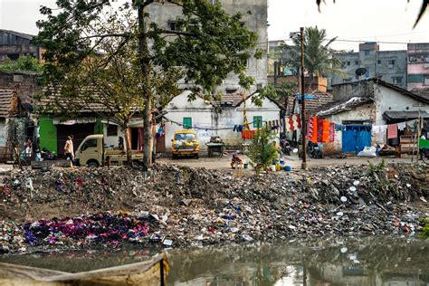 Dimitra Stasinopoulou India Kolkata Slums