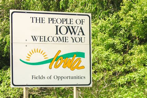 Iowa Welcome Sign Whereissteve