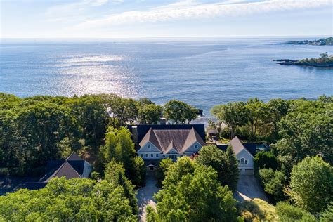 Luxury Maine Waterfront Real Estate at David Bender blog