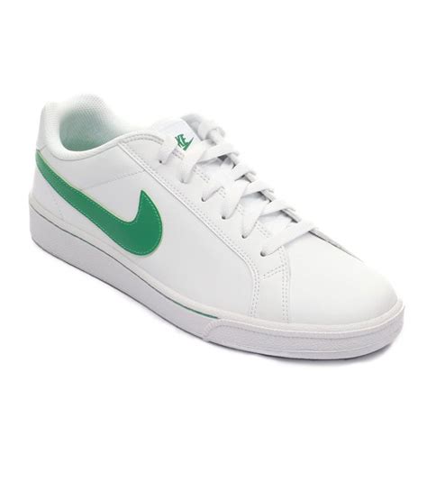 Nike White Sneaker Shoes Buy Nike White Sneaker Shoes Online At Best Prices In India On Snapdeal