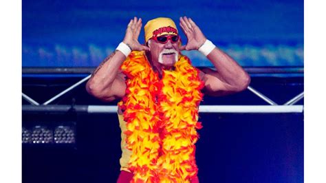 Hulk Hogan In Talks With Wwe 8days