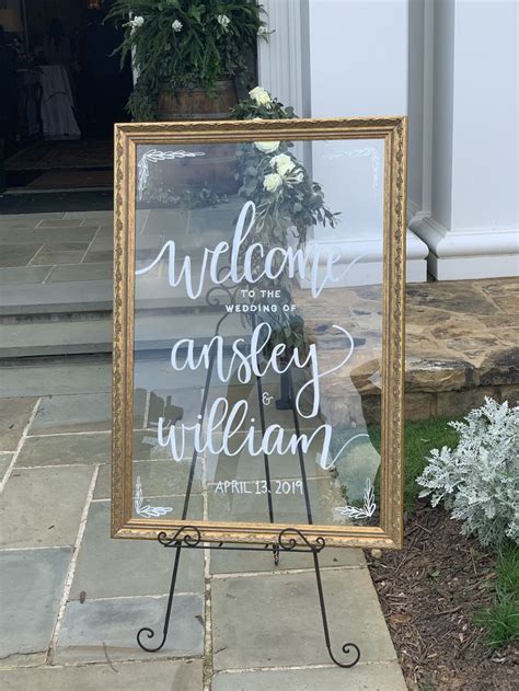 Diy Welcome Wedding Sign Glass 25 Awesome Wedding Welcome Signs To
